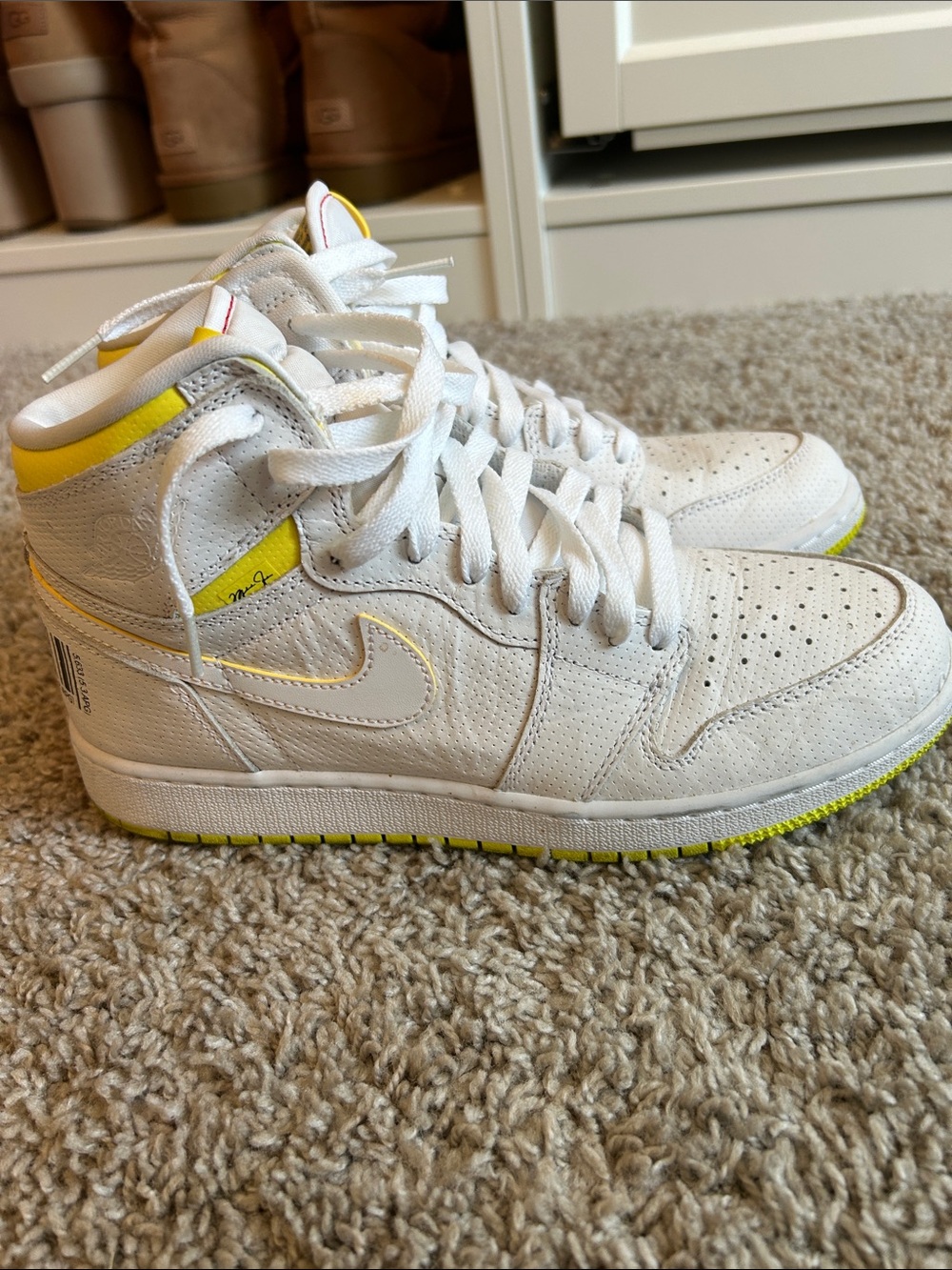 Jordan 1 Retro High First Class Flight